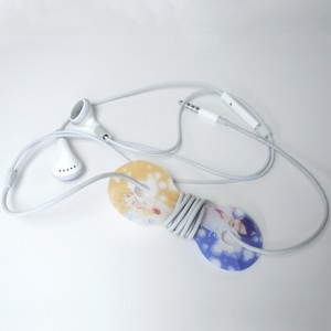 rp_イヤホンフォルダー